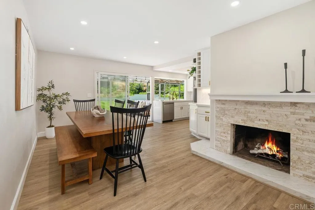 https://cdn.realtyfeed.com/cdn/127/306751027/2d1ef33db4a9b470735904050d33d12b.webp