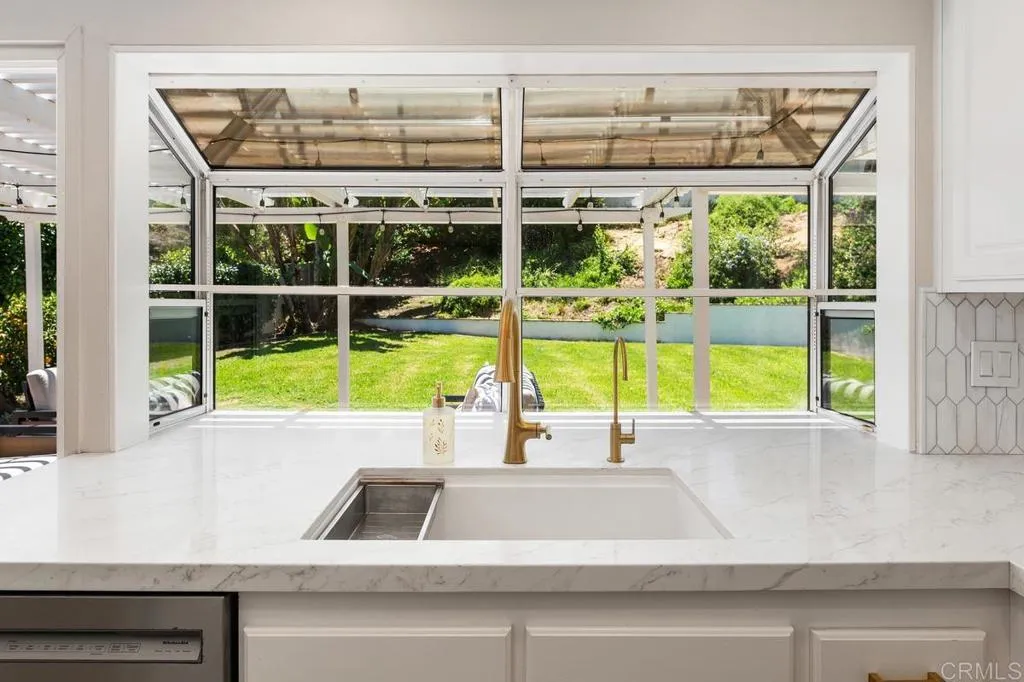 https://cdn.realtyfeed.com/cdn/127/306751027/3b0feef10a822962f5fe8a0707f5651e.webp