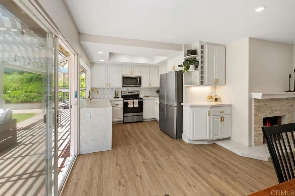 https://cdn.realtyfeed.com/cdn/127/306751027/68848b0b2fc948d1a21dd2ea100080a8.webp