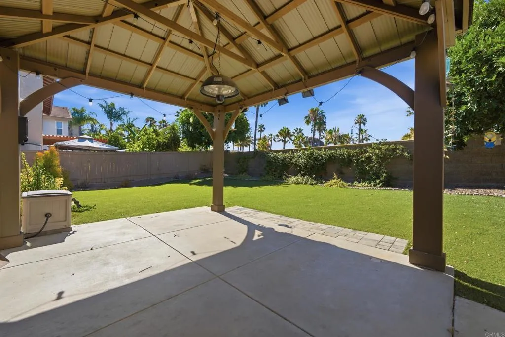 https://cdn.realtyfeed.com/cdn/127/306751036/88a2a5e73d795d7c13c722d85f35d01c.webp