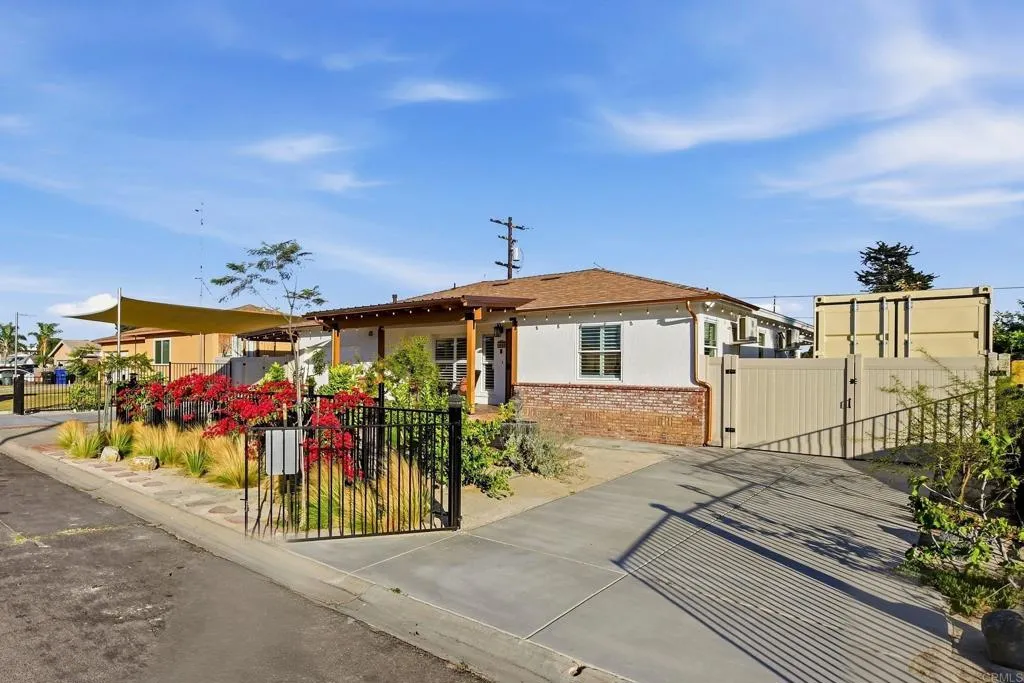 https://cdn.realtyfeed.com/cdn/127/306751037/c17cb2eb550a20541e87cb7bf60be3b0.webp