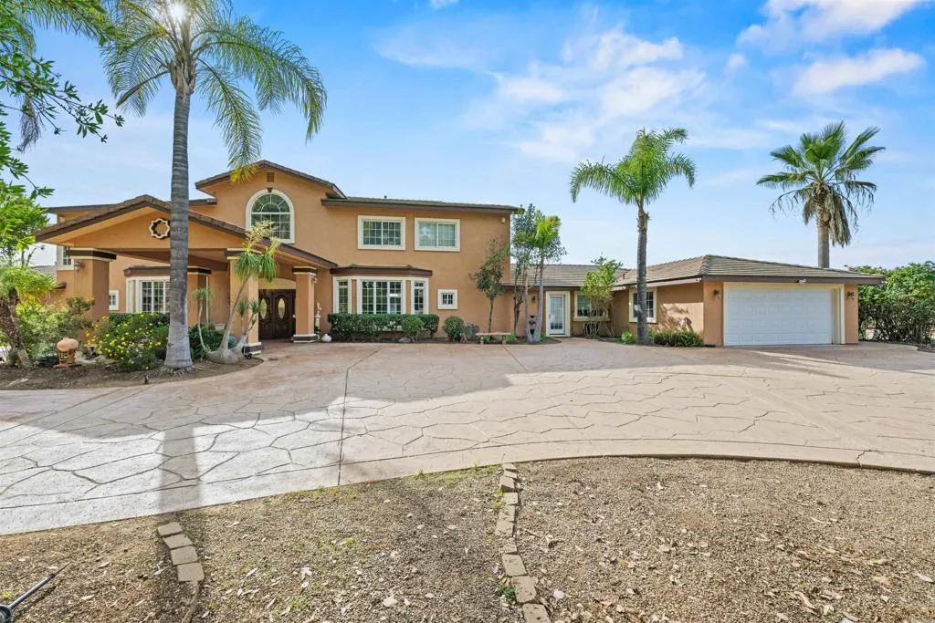 https://cdn.realtyfeed.com/cdn/127/306751076/02300f0c78861af8f6339467e1130c51.webp