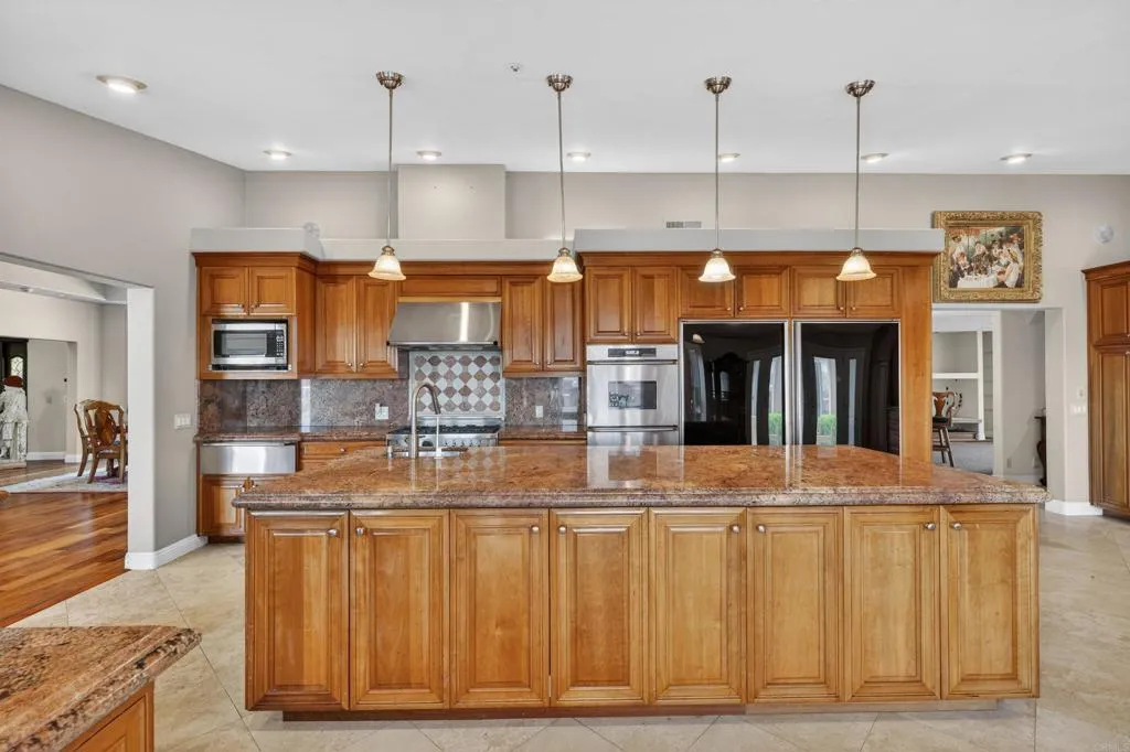 https://cdn.realtyfeed.com/cdn/127/306751076/291695ffb280288dfe2094abd3525b23.webp