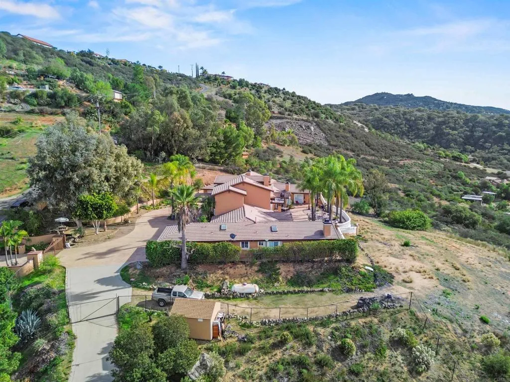 https://cdn.realtyfeed.com/cdn/127/306751076/3bd26365541acd1f3a787f26ddd9baae.webp
