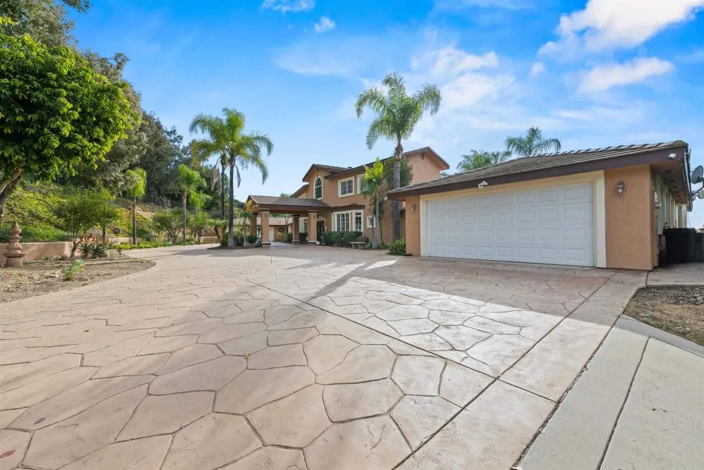 https://cdn.realtyfeed.com/cdn/127/306751076/5be1bd59b4d6c2f69e0d0676177e08e4.webp