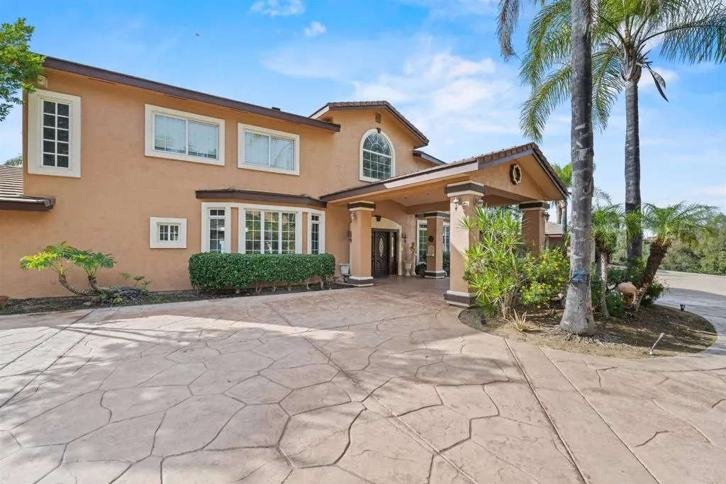 https://cdn.realtyfeed.com/cdn/127/306751076/69b039d2385b295906f2a1d36d18d372.webp