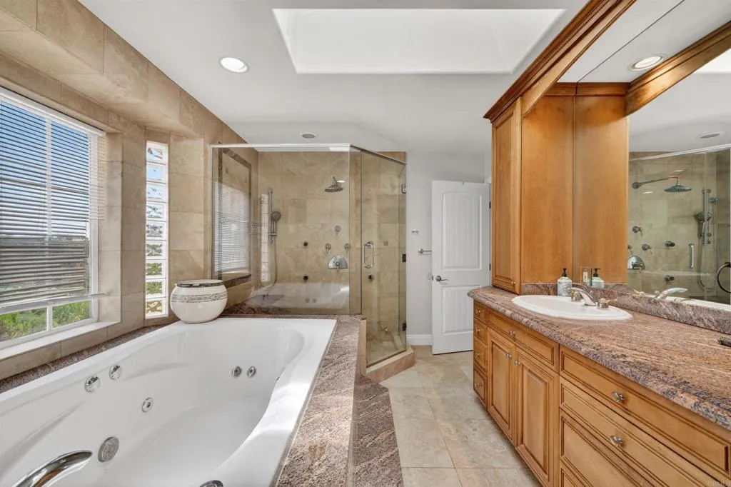 https://cdn.realtyfeed.com/cdn/127/306751076/874c85b9057ccf016e2c266a087ab17d.webp