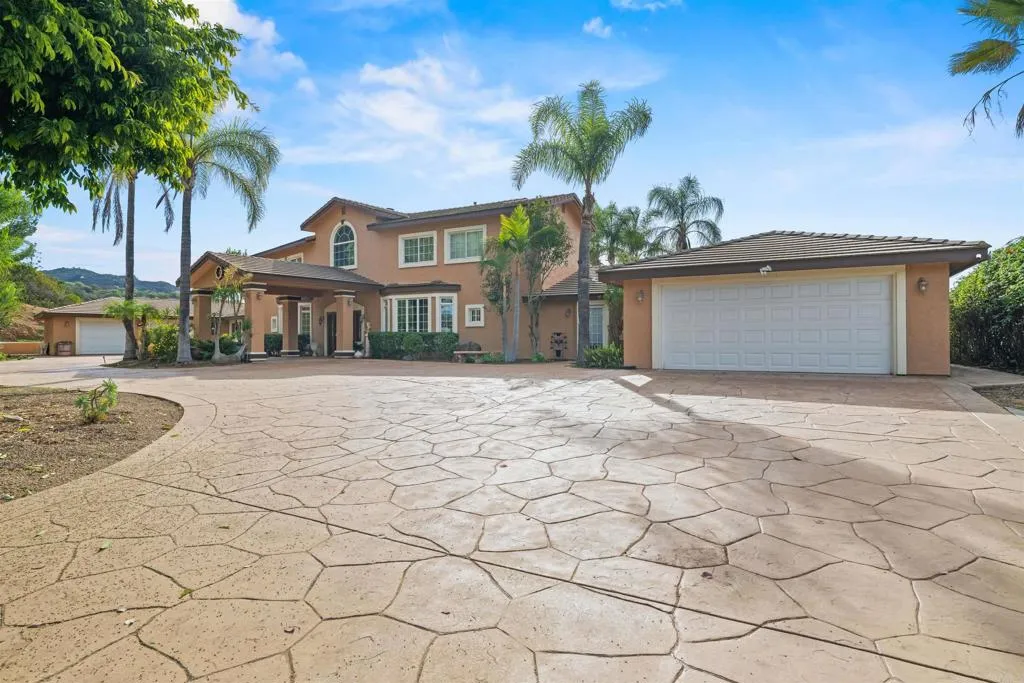 https://cdn.realtyfeed.com/cdn/127/306751076/b438eba0fe0118fa295eedd3d86e0b2f.webp