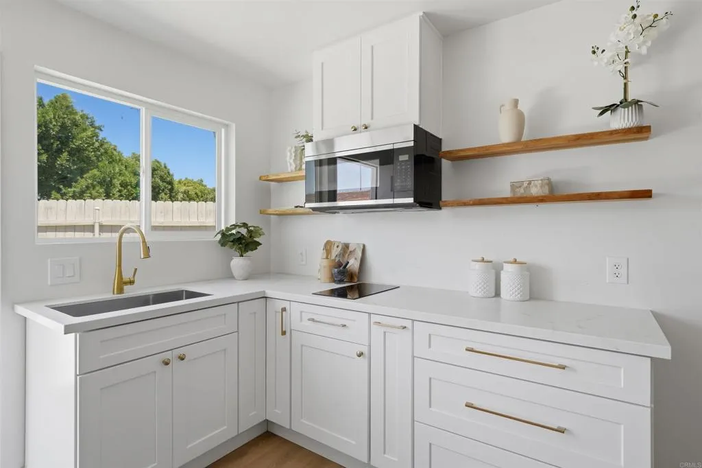https://cdn.realtyfeed.com/cdn/127/306751082/3ad62ba191fc8cb99e05a8392d236629.webp
