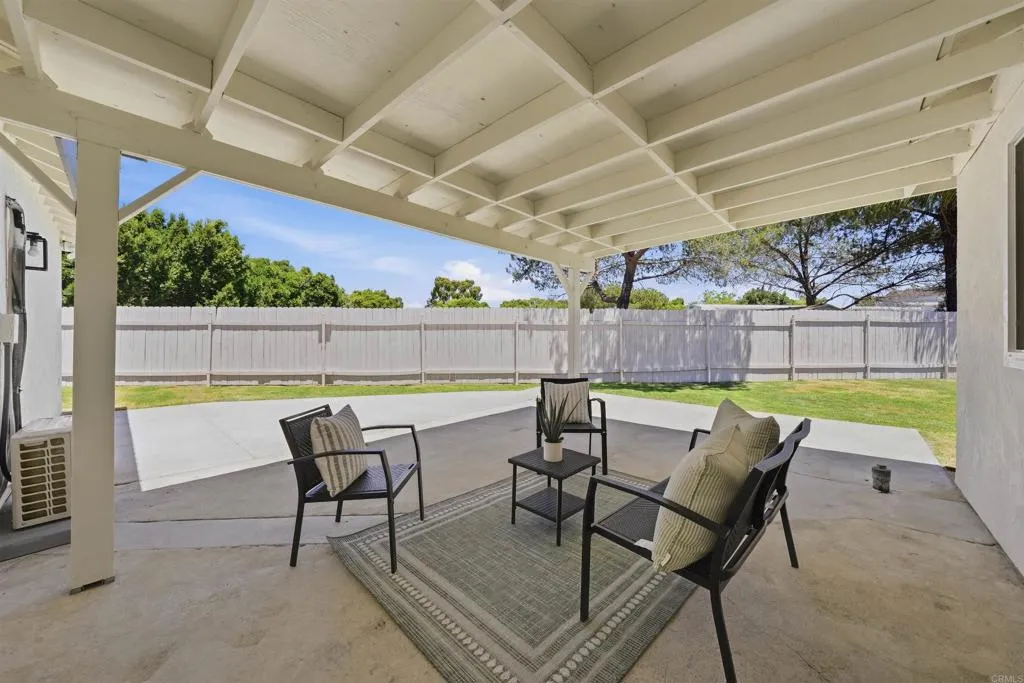 https://cdn.realtyfeed.com/cdn/127/306751082/463b6603ff48575fac3f778d28b22044.webp