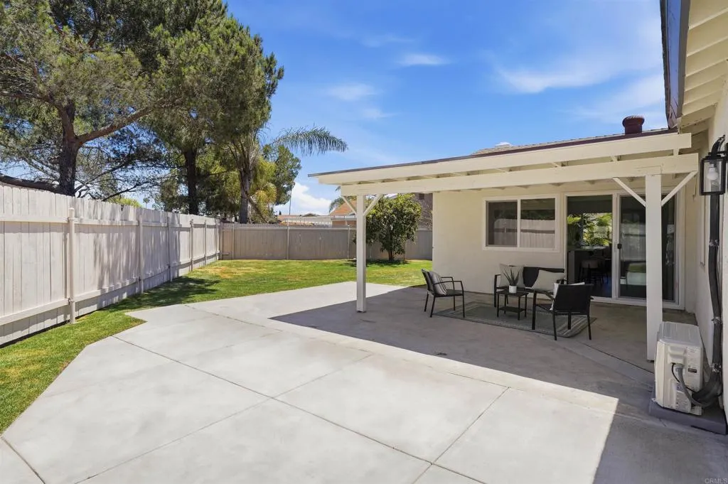 https://cdn.realtyfeed.com/cdn/127/306751082/b61dc00dc1d31fb1c6324dcb25ea08c3.webp
