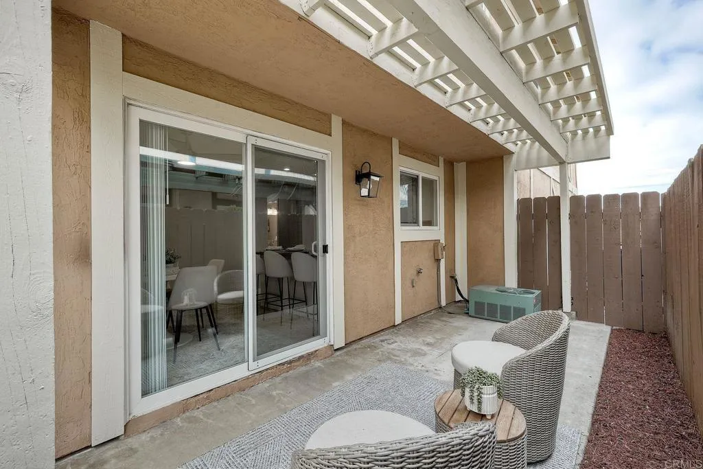 https://cdn.realtyfeed.com/cdn/127/306751083/7472b388c348bc69c9866f7c56ea8b8e.webp