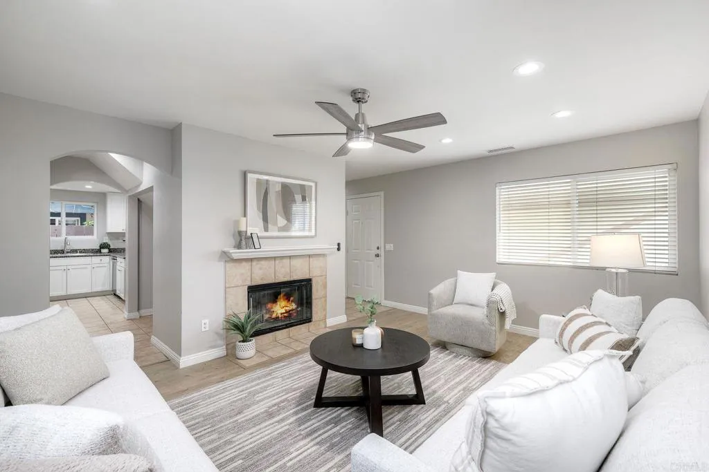 https://cdn.realtyfeed.com/cdn/127/306751083/a07fca1f4e0481fd92e681352992a218.webp