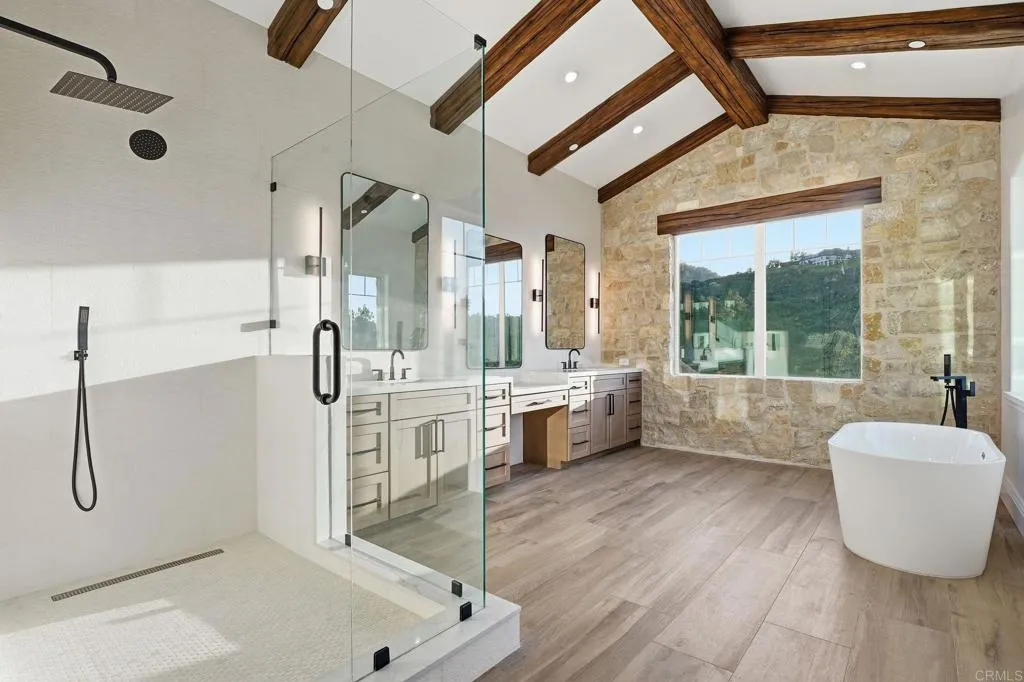 https://cdn.realtyfeed.com/cdn/127/306751094/00f3bddcd7c788e3d5959d319709fcd5.webp