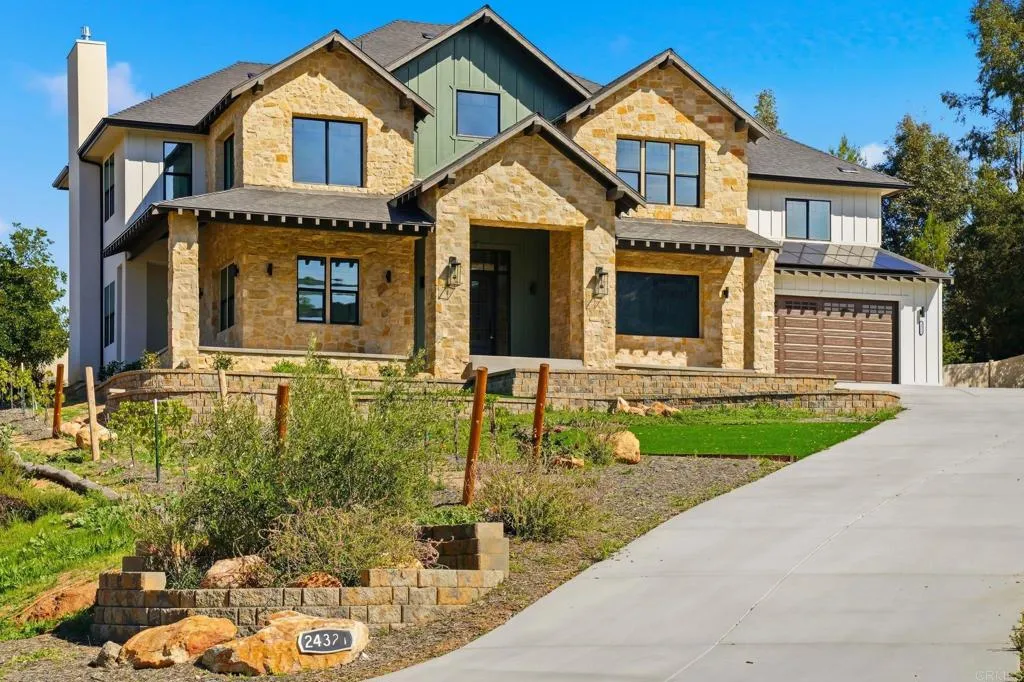 https://cdn.realtyfeed.com/cdn/127/306751094/4c75b269bbe4b145d0b8e83b775a5db2.webp