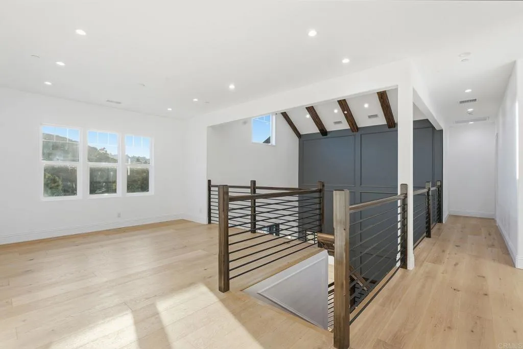 https://cdn.realtyfeed.com/cdn/127/306751094/9d6db407c612fa3fe6ceccb49888712a.webp