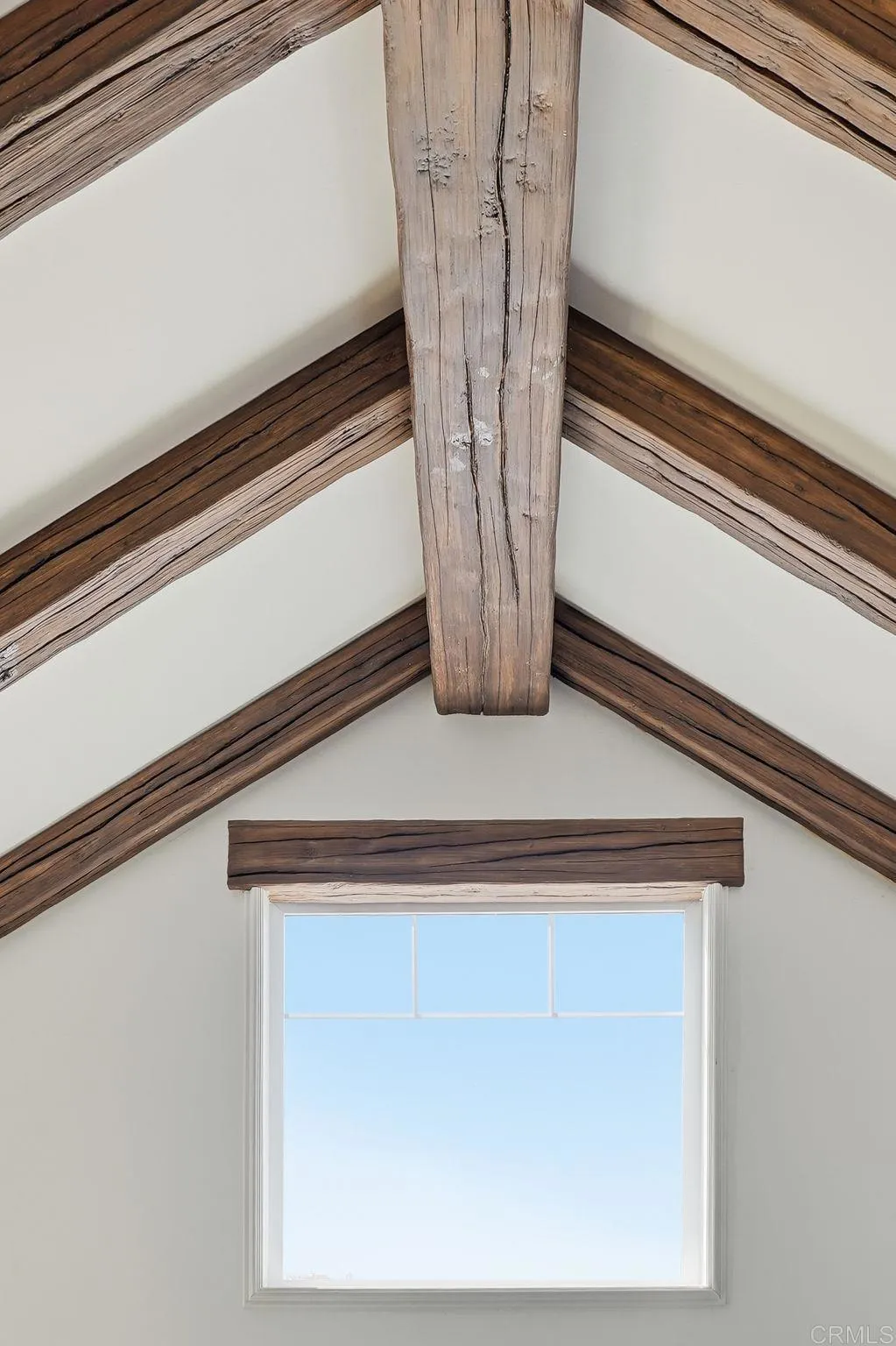 https://cdn.realtyfeed.com/cdn/127/306751094/9f27a77472c26843a07108bb7c31dfba.webp