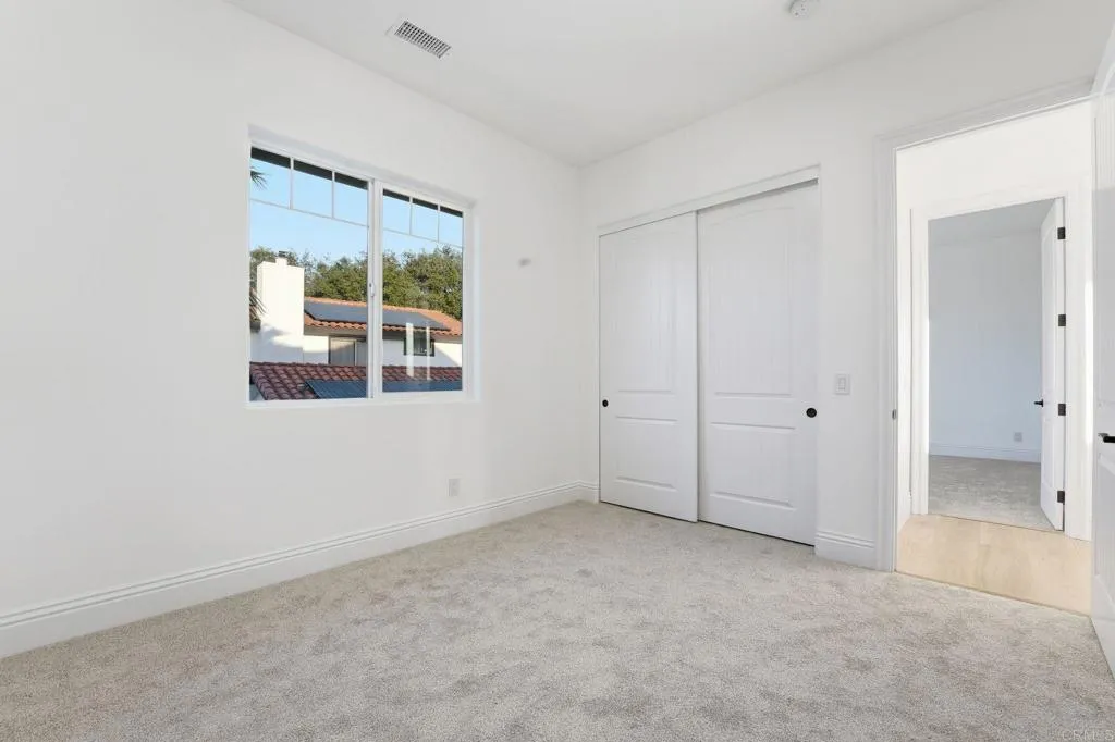 https://cdn.realtyfeed.com/cdn/127/306751094/a870f367aa33ac97cc8a885803e5c78e.webp