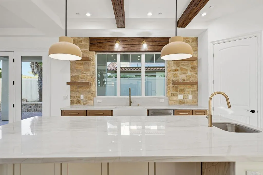 https://cdn.realtyfeed.com/cdn/127/306751094/ab0b8a89490698fac4987c3057a7ac82.webp