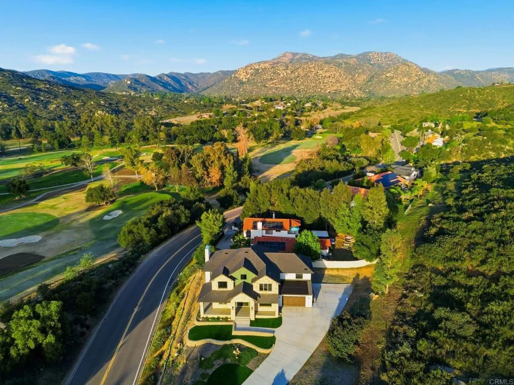 https://cdn.realtyfeed.com/cdn/127/306751094/c82d8144de22ae1e31b554c62271a4e0.webp
