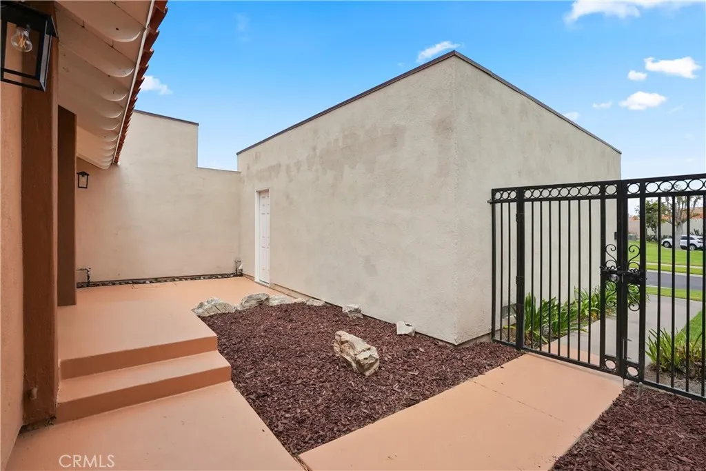 17735 Los Jardines West, Fountain Valley, CA 92708 - Photo 2 of 35, Fountain Valley, CA