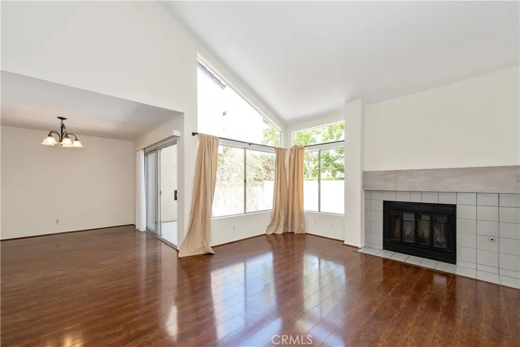 105 Stanford Court Unit 55, Irvine, CA 92612 - Photo 5 of 20, Irvine, CA