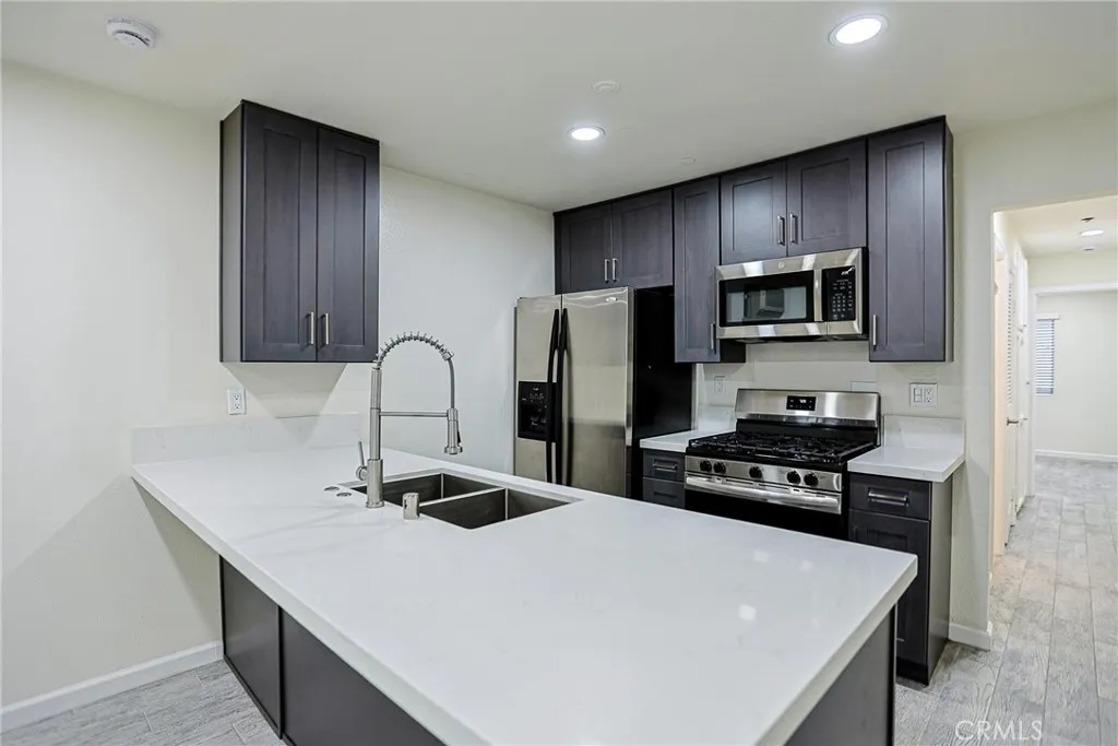 17200 Newhope Street Unit 123, Fountain Valley, CA 92708 - Photo 5 of 17, Fountain Valley, CA