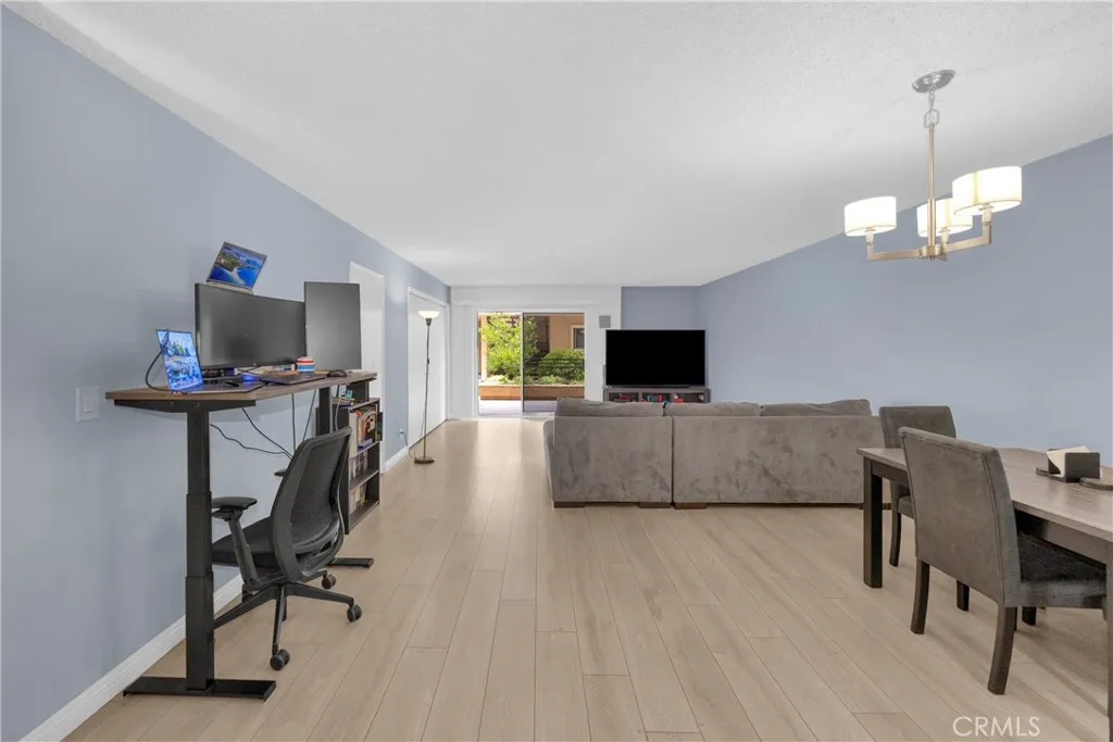 6151 Canterbury Drive Unit 105, Culver City, CA 90230 - Photo 3 of 28, Culver City, CA