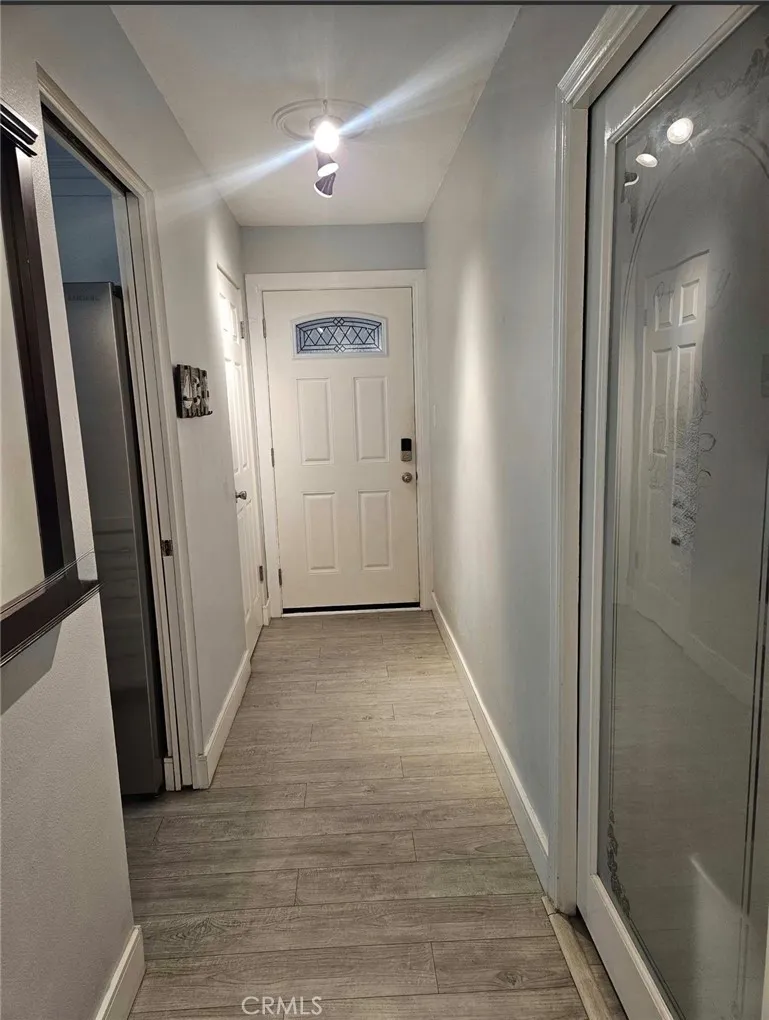 100 Loma #204 Avenue Unit 204, Long Beach, CA 90803 - Main photo, Long Beach, CA
