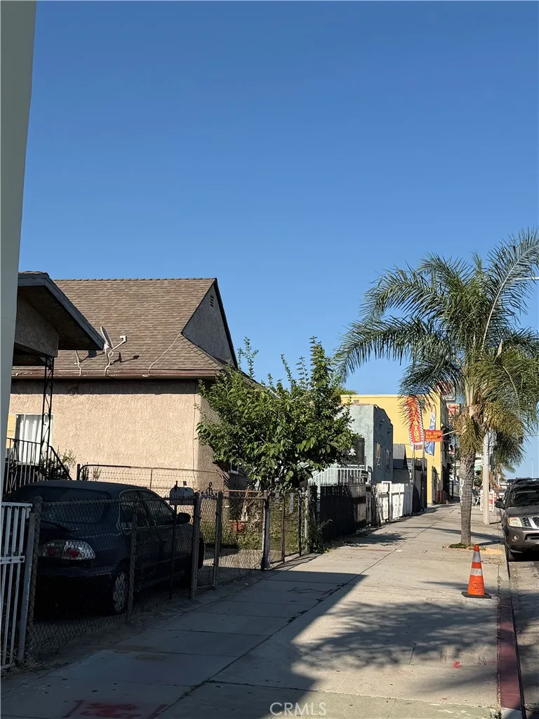4227 E Cesar E Chavez, Los Angeles, CA 90063 - Photo 2 of 5, Los Angeles, CA