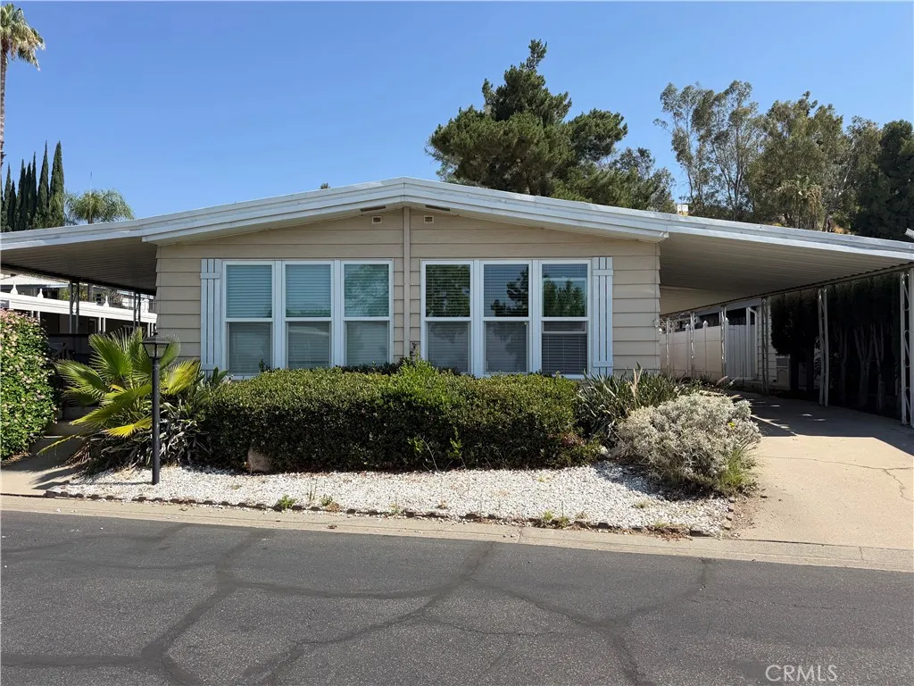4040 E Piedmont Unit 44, Highland, CA 92346 - Photo 2 of 16, Highland, CA