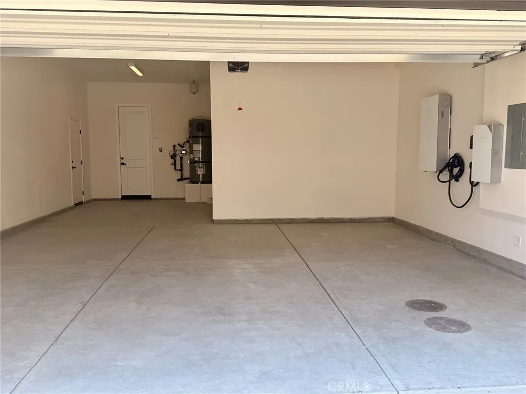 27430 Creekwood Lane, Valencia, CA 91381 - Photo 4 of 11, Valencia, CA