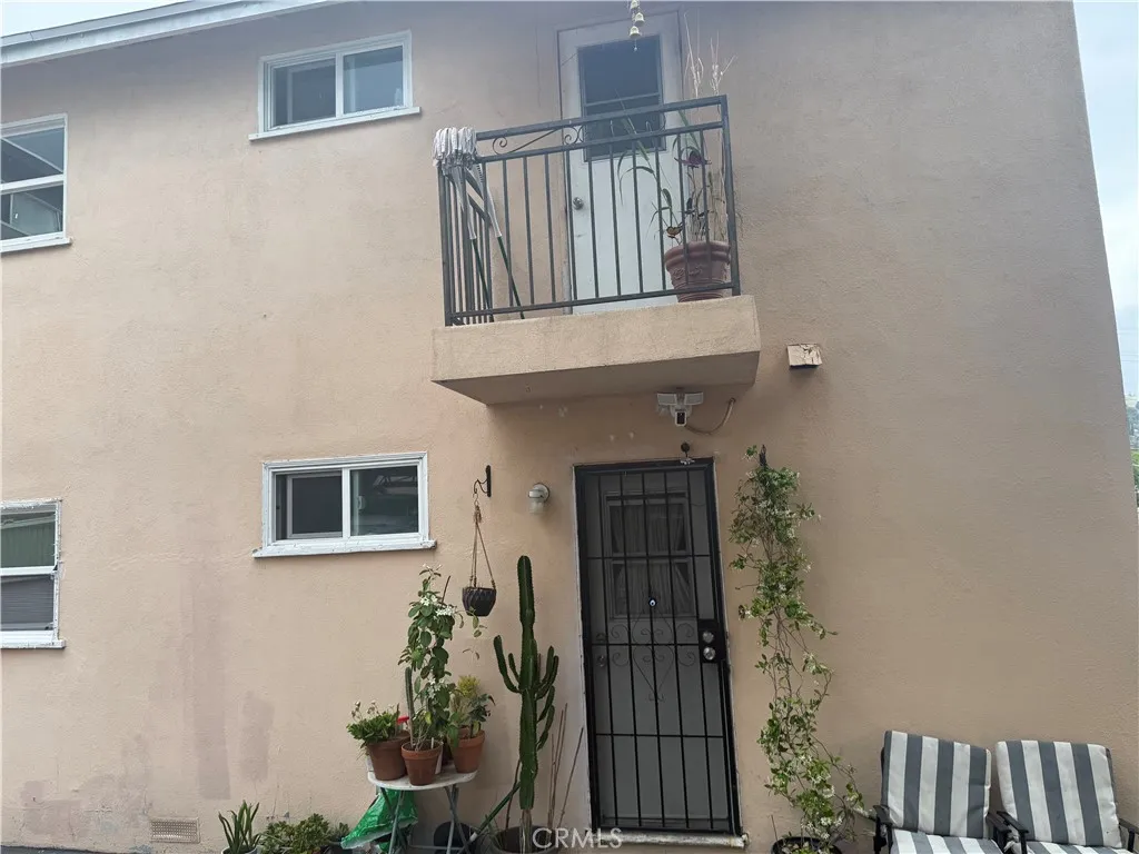 7061 Greeley, Tujunga, CA 91042 - Photo 5 of 5, Tujunga, CA
