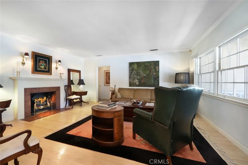 4427 Bakman Avenue, Studio City, CA 91602 - Photo 5 of 16, Studio City, CA