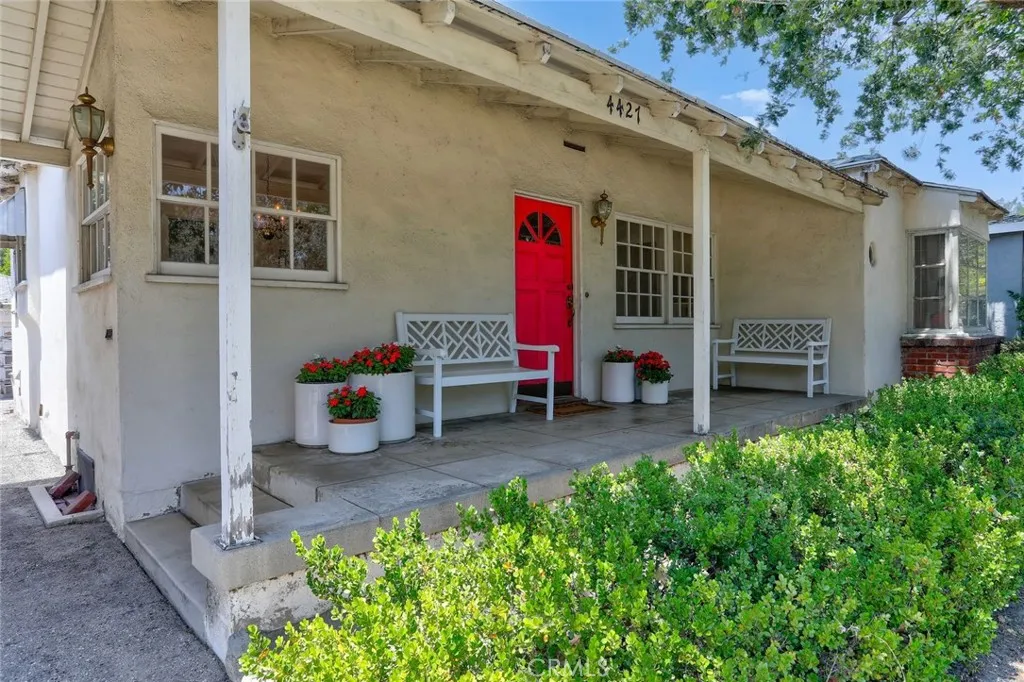 4427 Bakman Avenue, Studio City, CA 91602 - Photo 3 of 16, Studio City, CA