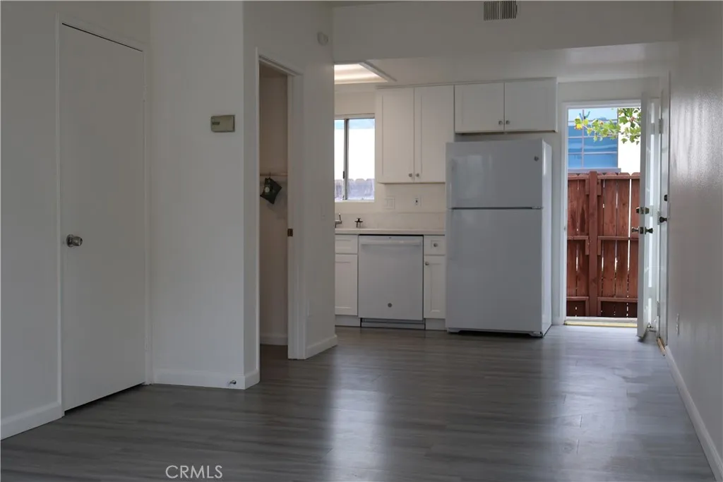 1323 W. Palmyra Ave., Orange, CA 92868 - Photo 3 of 40, Orange, CA