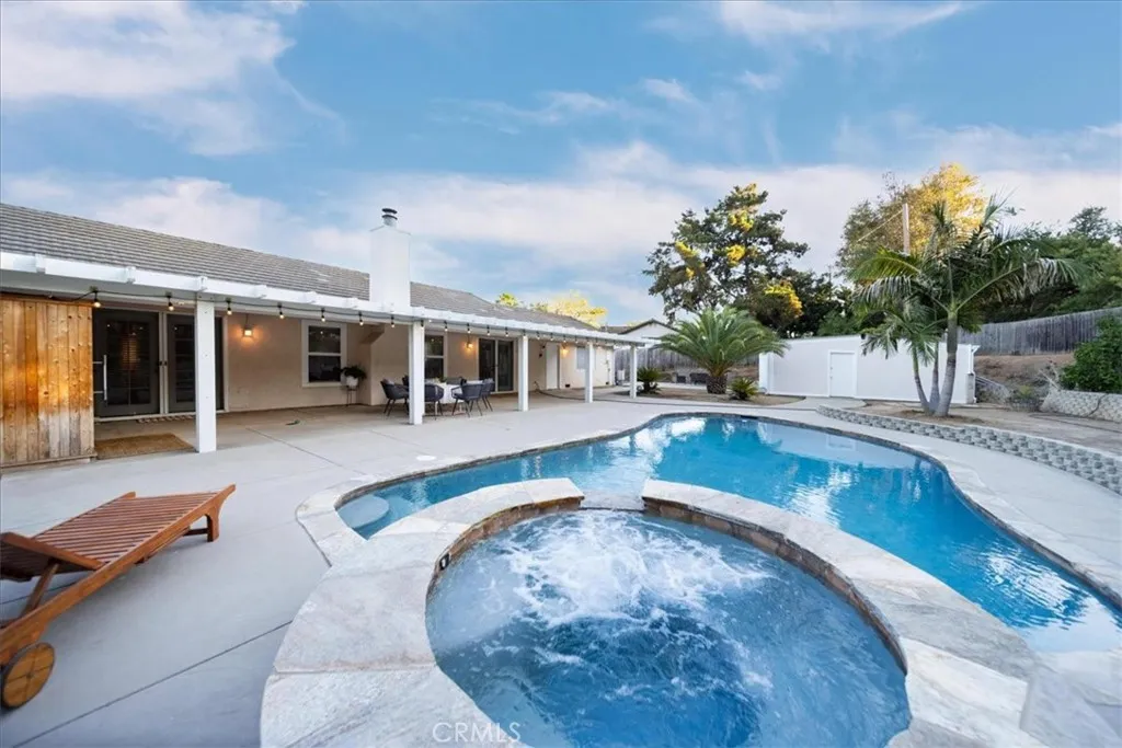 203 Rhesa, Fallbrook, CA 92028 - Main photo, Fallbrook, CA