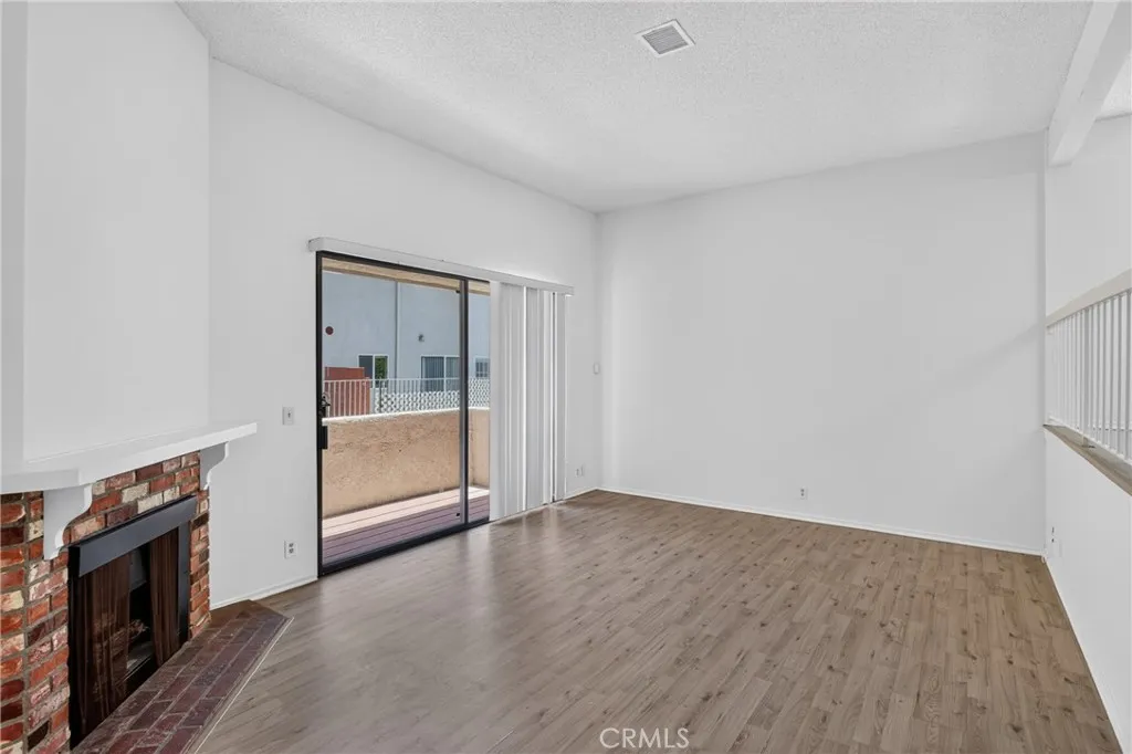 18410 Lull Street Unit 1, Reseda, CA 91335 - Photo 5 of 40, Reseda, CA