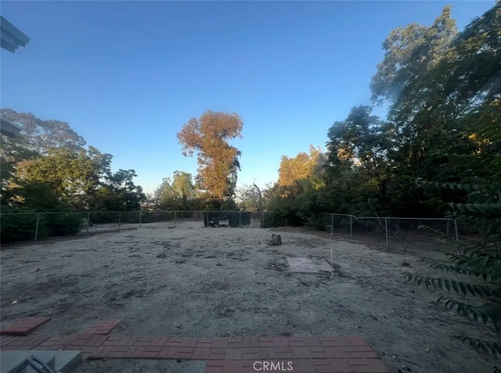 11139 Laurel, Bloomington, CA 92316 - Photo 5 of 14, Bloomington, CA
