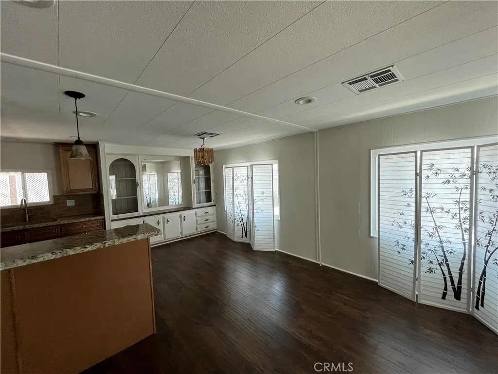 3945 Bradford Unit 49, La Verne, CA 91750 - Photo 5 of 28, La Verne, CA