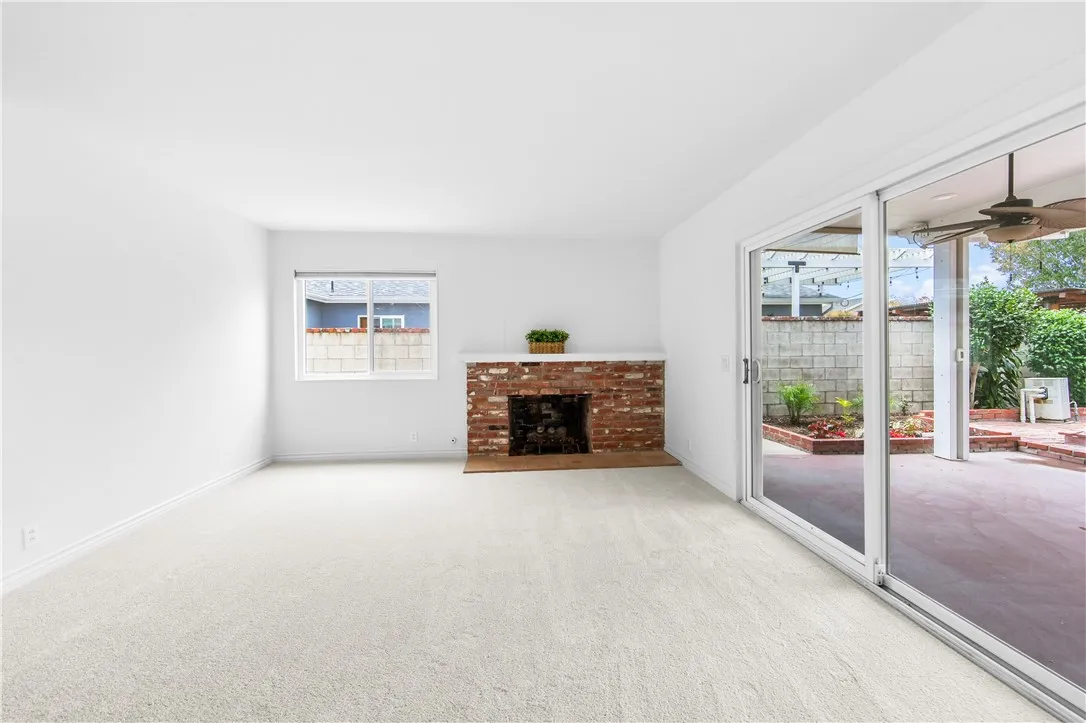 10441 Sunday, Huntington Beach, CA 92646 - Photo 5 of 42, Huntington Beach, CA