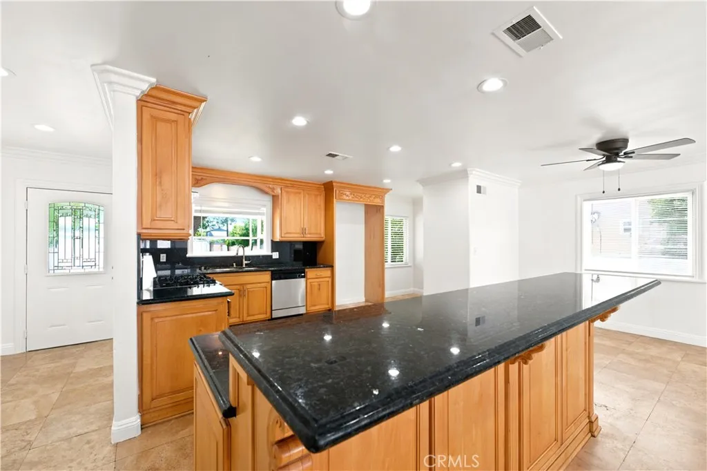 10249 Lemona Avenue, Mission Hills (San Fernando), CA 91345 - Photo 3 of 46, Mission Hills (san Fernando), CA