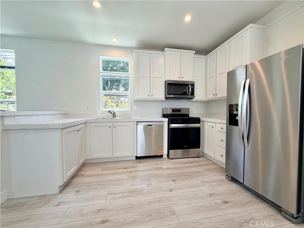 5803 Mission Blvd Unit 14, Riverside, CA 92509 - Photo 3 of 27, Riverside, CA