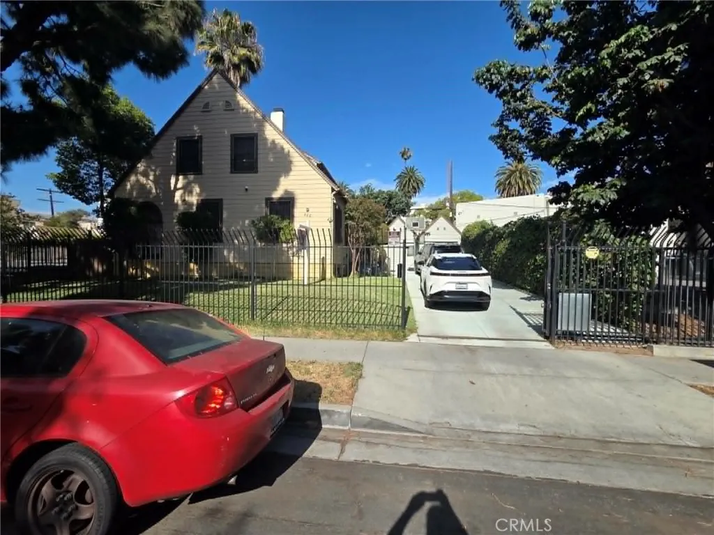 428 S Hoover. St., Los Angeles, CA 90020 - Photo 3 of 36, Los Angeles, CA