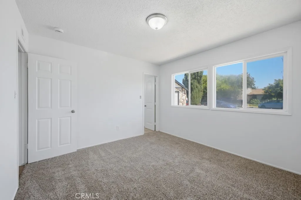 https://cdn.realtyfeed.com/cdn/127/306751351/17861a018f95083fe09dad245c178041.webp