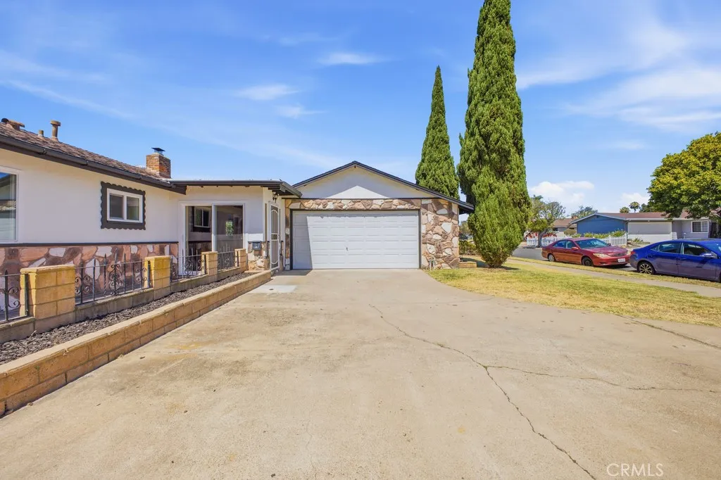 8835 Halsted Street, San Diego, CA 92123 - Photo 5 of 73, San Diego, CA