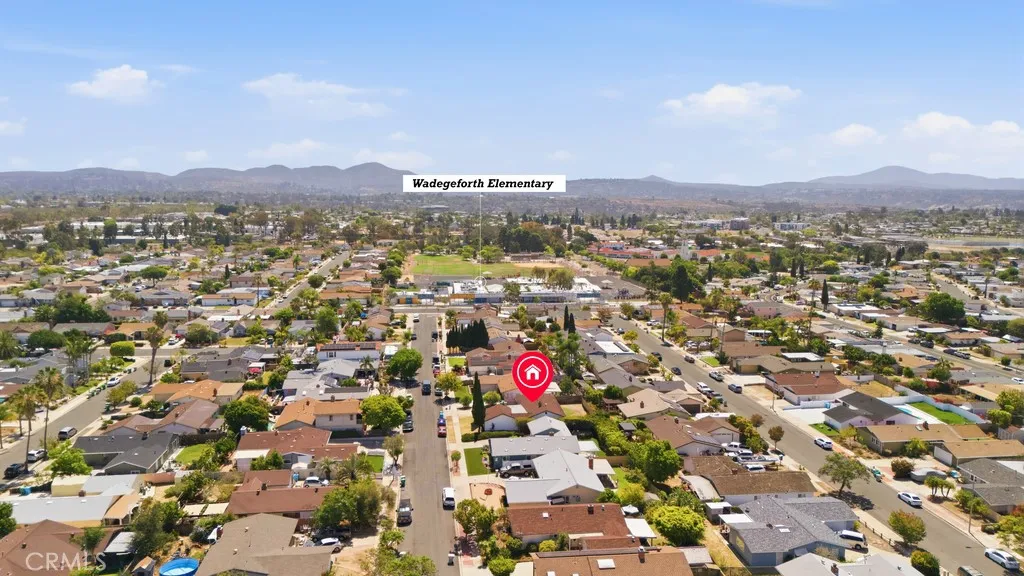 https://cdn.realtyfeed.com/cdn/127/306751351/43d9d7c76f06296895309e588f66e0ec.webp