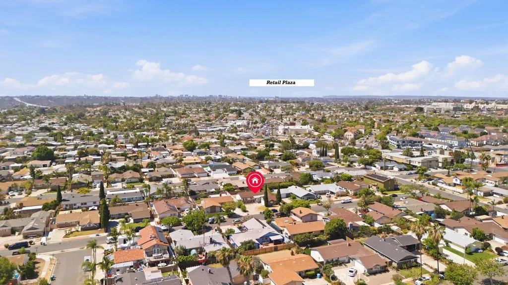 https://cdn.realtyfeed.com/cdn/127/306751351/4d6b879e1bf77de51f8775634ab998c8.webp