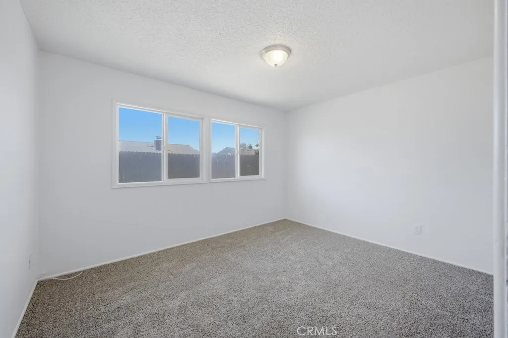 https://cdn.realtyfeed.com/cdn/127/306751351/74871fa2dbce6baa1e38156e37bac66b.webp
