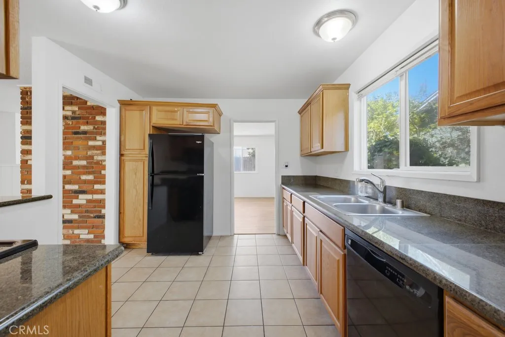 https://cdn.realtyfeed.com/cdn/127/306751351/e802f7d1ba0c16b974eaf0ab4684a368.webp